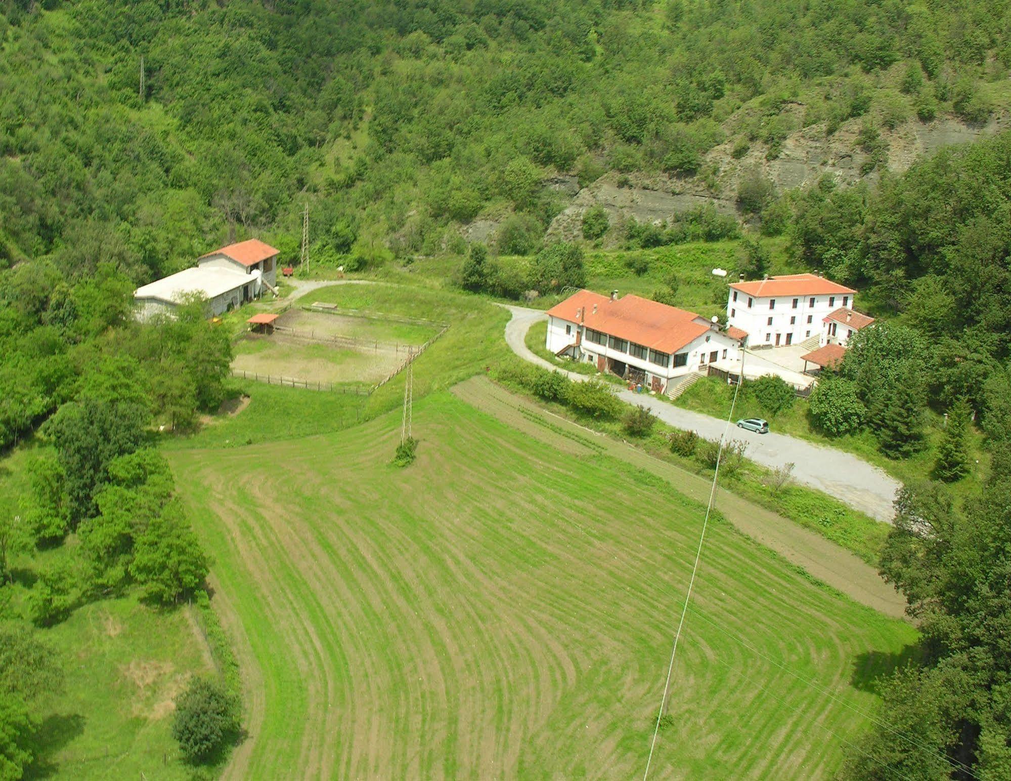 Agriturismo Cascina Del Vai Cairo Montenotte Exterior foto